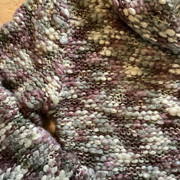 Beautiful vintage cowl neck sweater, purple/green/tan variegated acrylic… - Picture 2 of 10